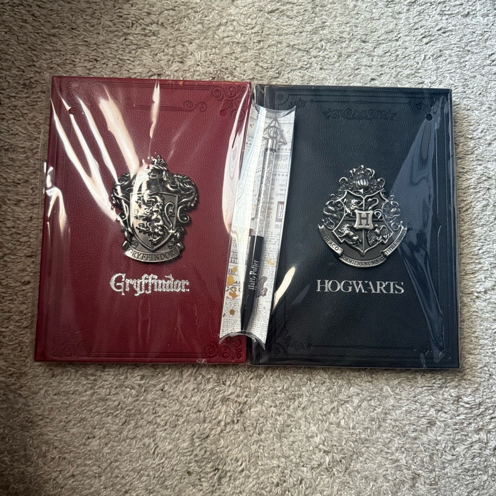 Harry Potter Gryffindor & Hogwarts Hardcover Journal Set in Burgundy and Black